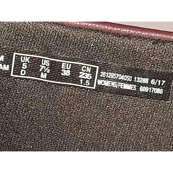 Clarks Womens Ankle Boots Burgundy Black Wedge Heel Round Toe Side Zip 7.5 M - Picture 5 of 7